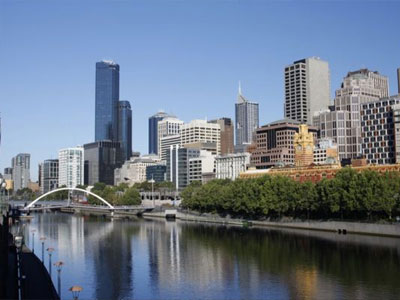 Εκστρατεία ενημέρωσης των Ελλήνων νεομεταναστών